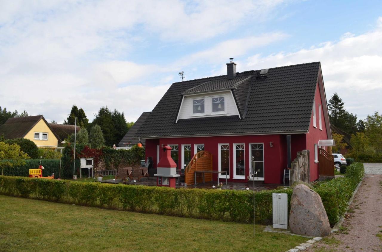 Ferienwohnung Leuchtfeuer Born Exterior foto
