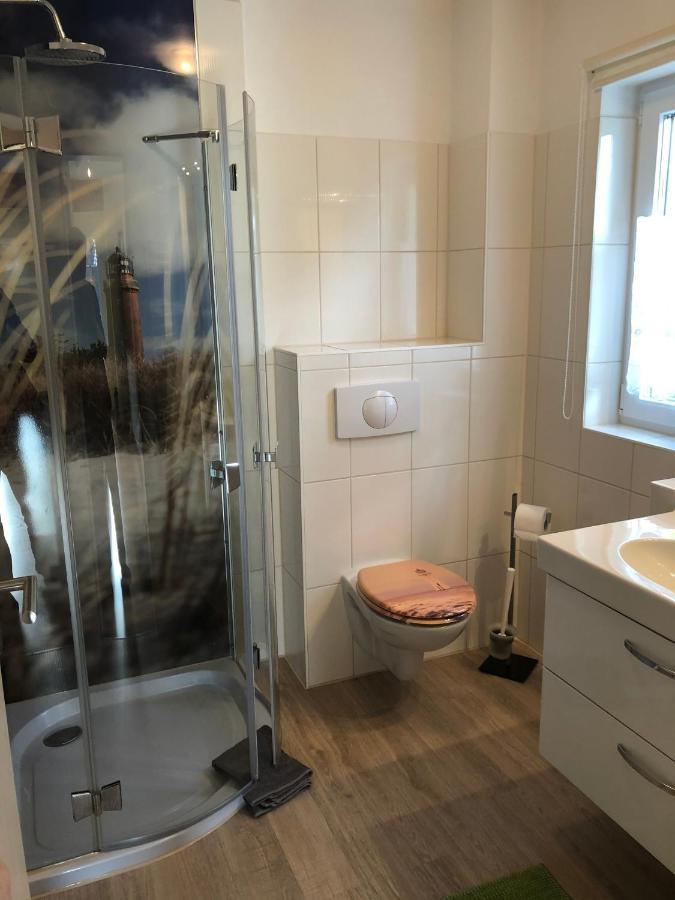 Ferienwohnung Leuchtfeuer Born Exterior foto